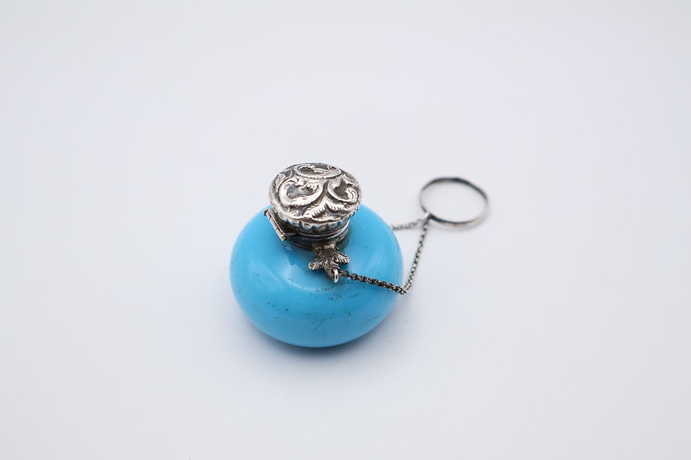 Thumbnail: Charming Antique Victorian Silver Topped Turquoise Vinaigrette Bottle