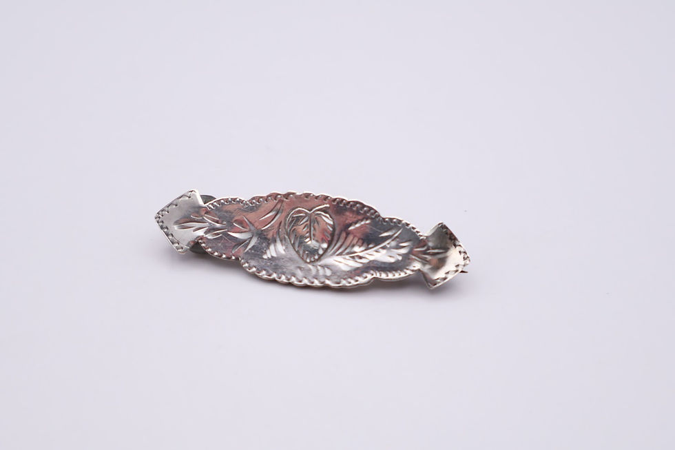 Thumbnail: Antique Silver Sweetheart Brooch Hallmarked Birmingham 1904