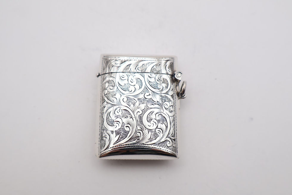 Thumbnail: Lovely Sterling Silver Vesta Case Hallmarked Birmingham 1939