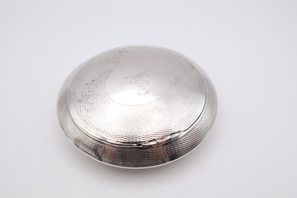 Thumbnail: Antique Sterling Silver Squeeze Action Tobacco Box Hallmarked Birmingham 1907