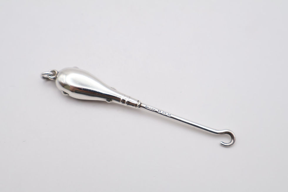 Thumbnail: Charming Antique Silver & Agate Chatelain Button Hook Hallmarked Birmingham 1908