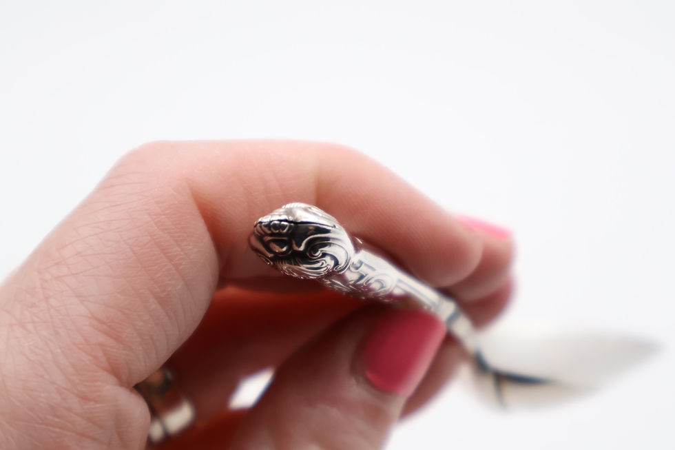 Thumbnail: Antique Victorian Sterling Silver Caddy Spoon Hallmarked Birmingham 1827