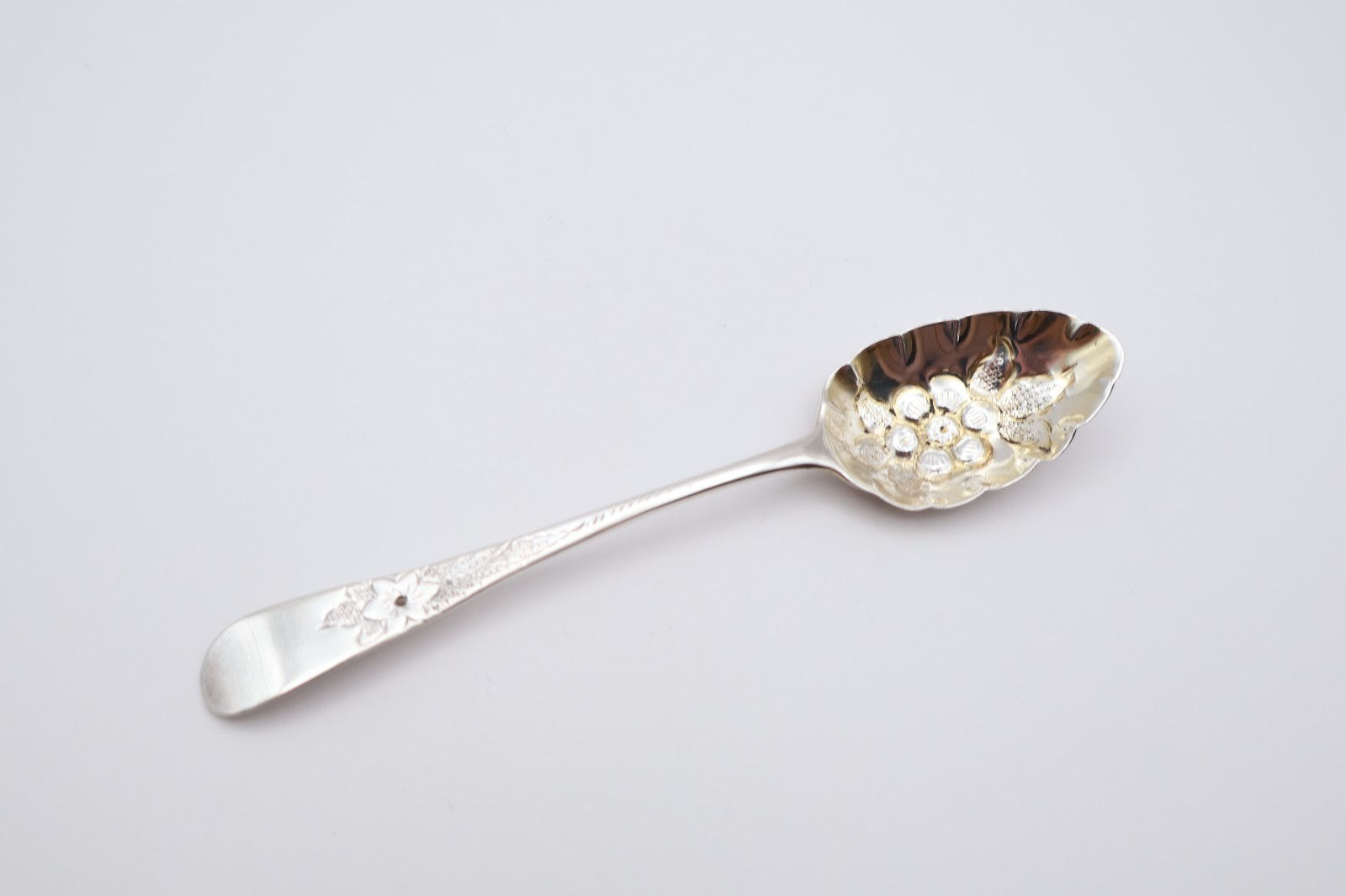 Antique Georgian Silver Mini Berry Spoon Hallmarked Peter, Ann & William Bateman