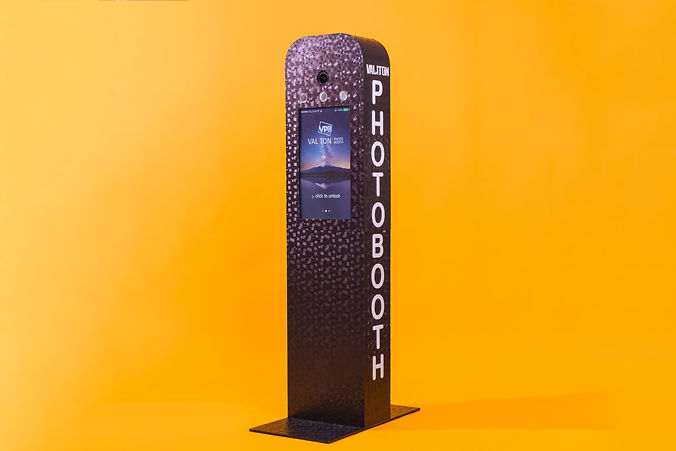 Valiton Photo Booth Machine.jpg