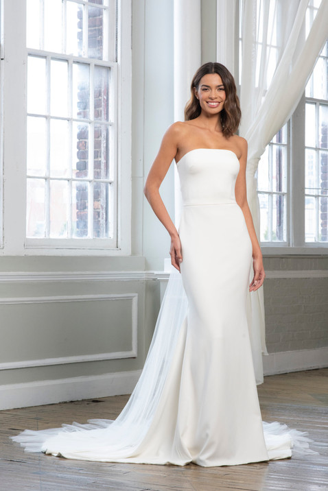 Lindsay by Theia wedding dress