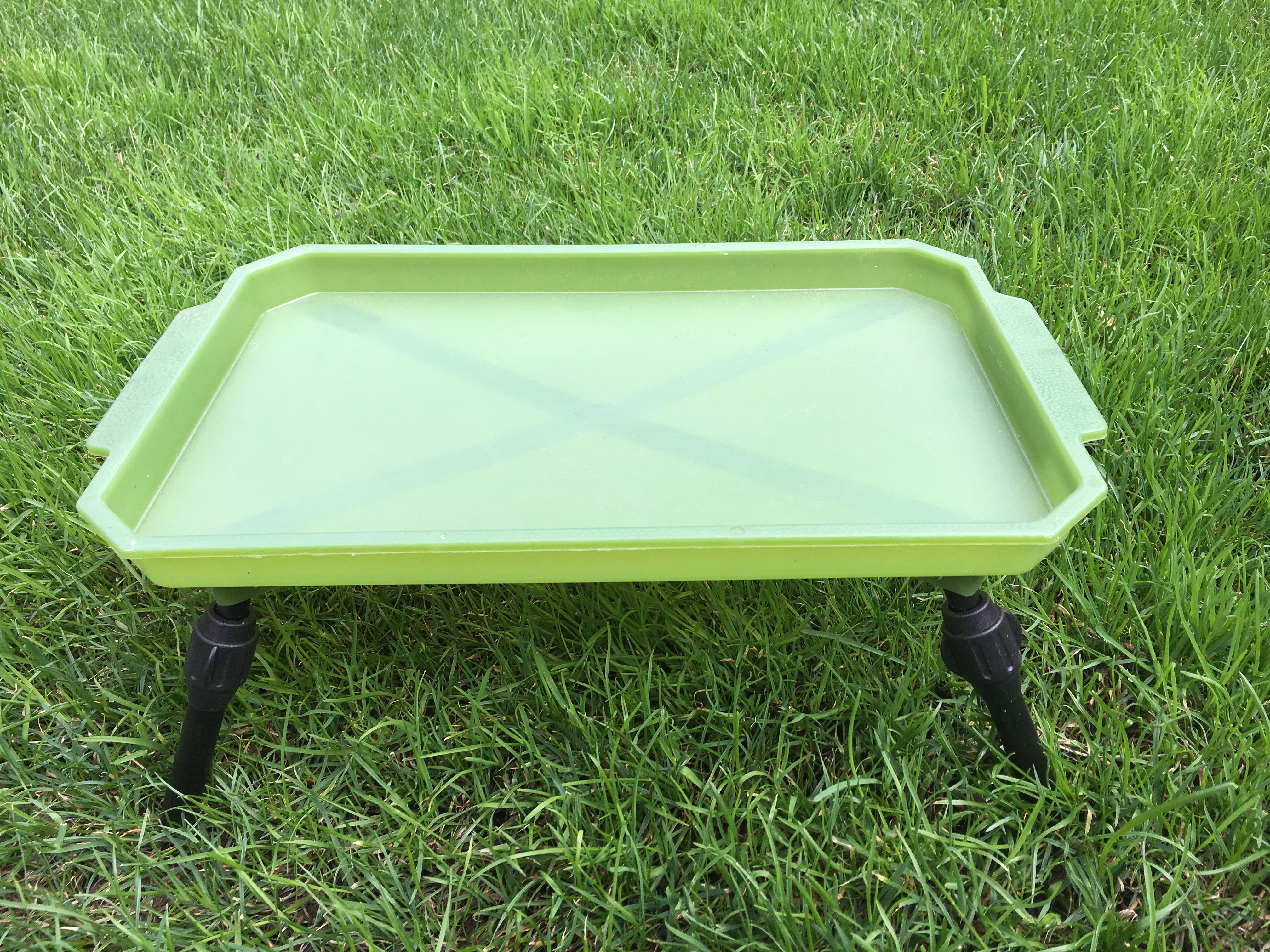 BIVVY TABLE