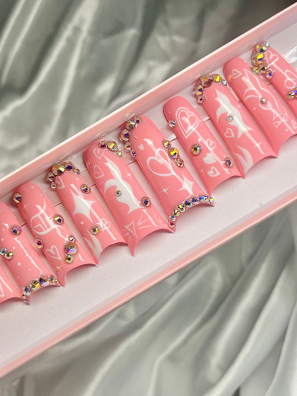 XL Ginormica Duck Moon Cut Press Ons