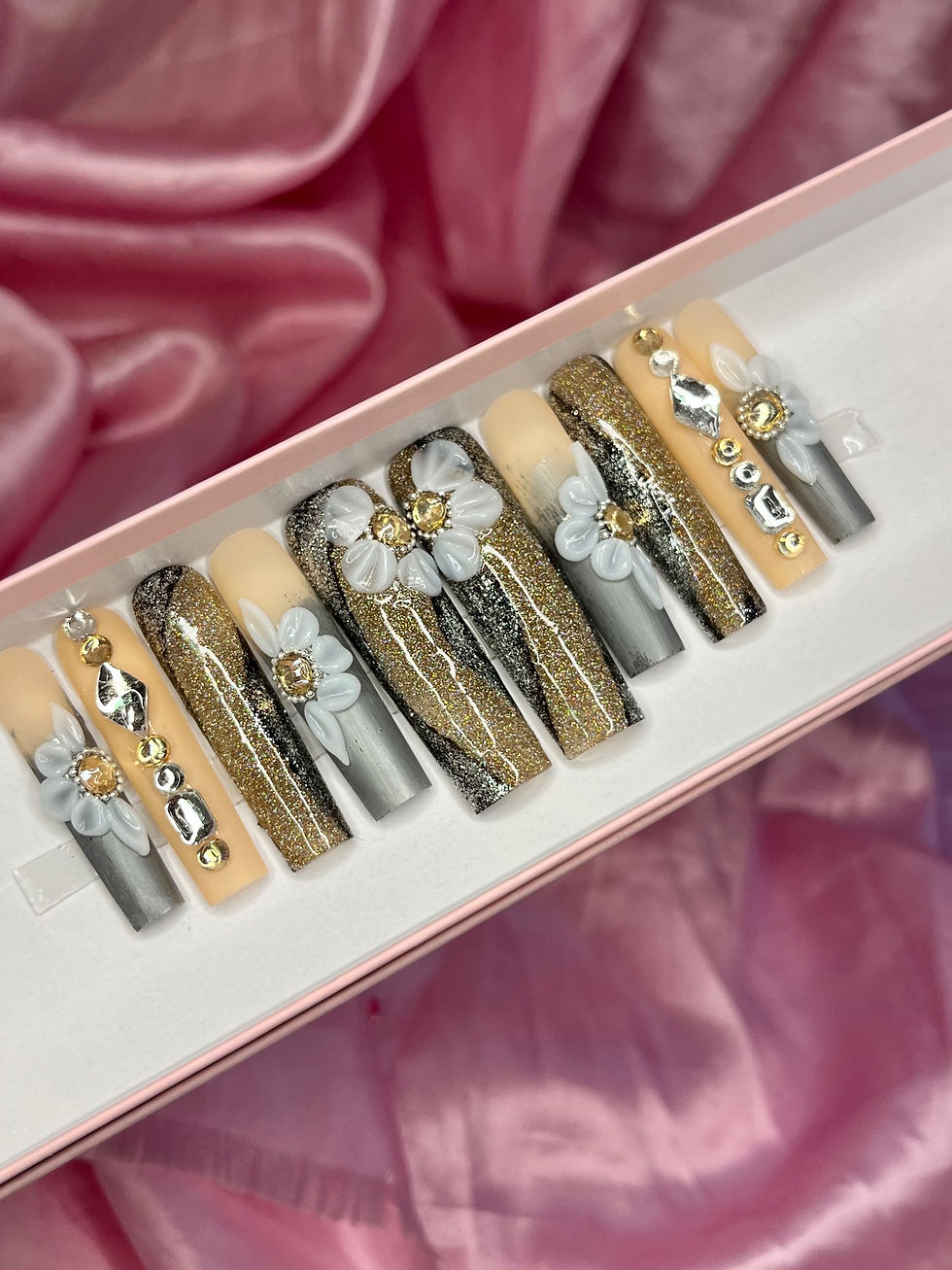 XL Nodalia Square Press Ons Made to Order