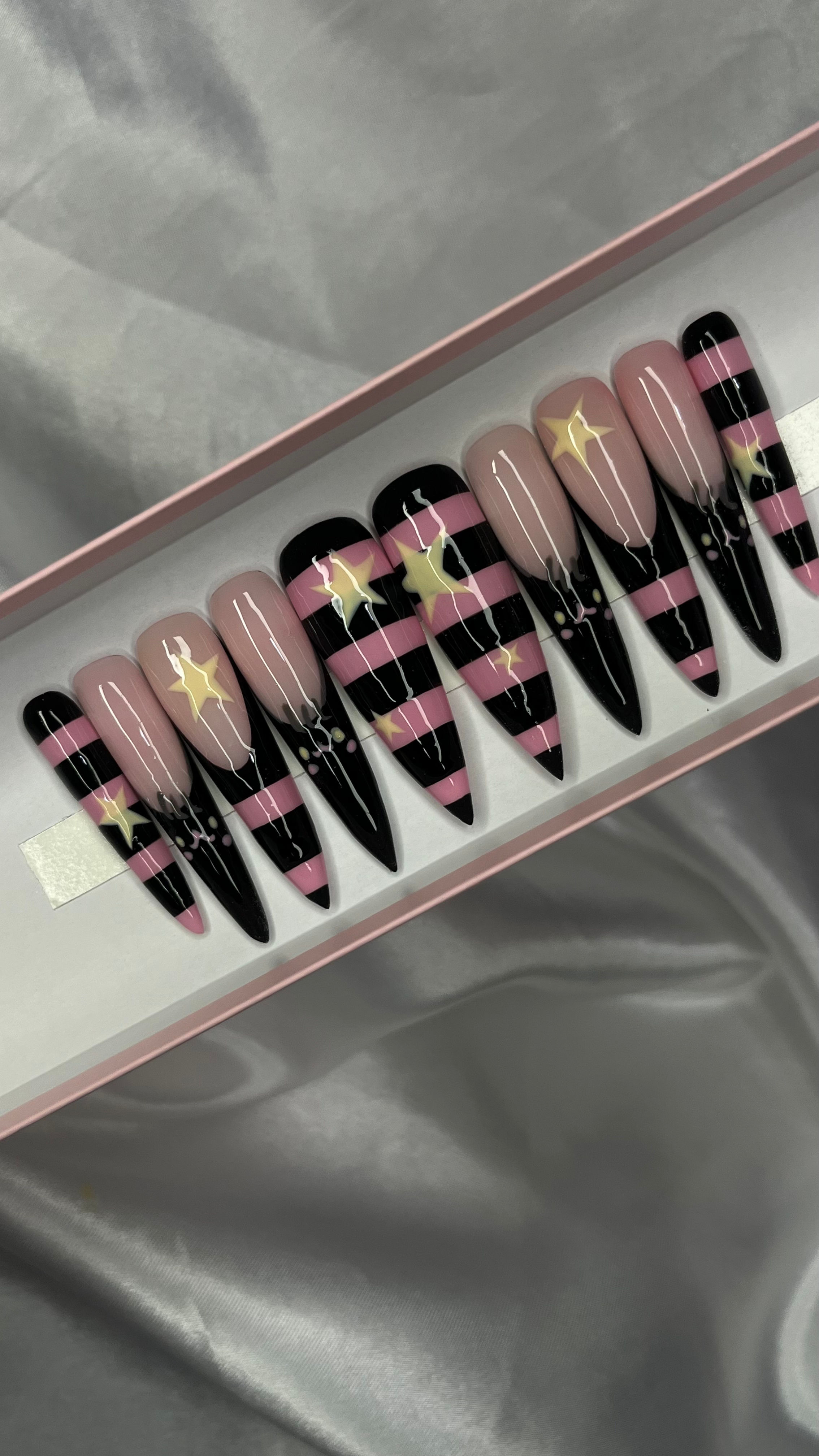 XL Pusheena Stiletto Press Ons