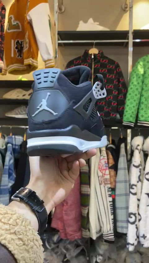 Thumbnail: AIR JORDAN RETRO 4 CANVAS