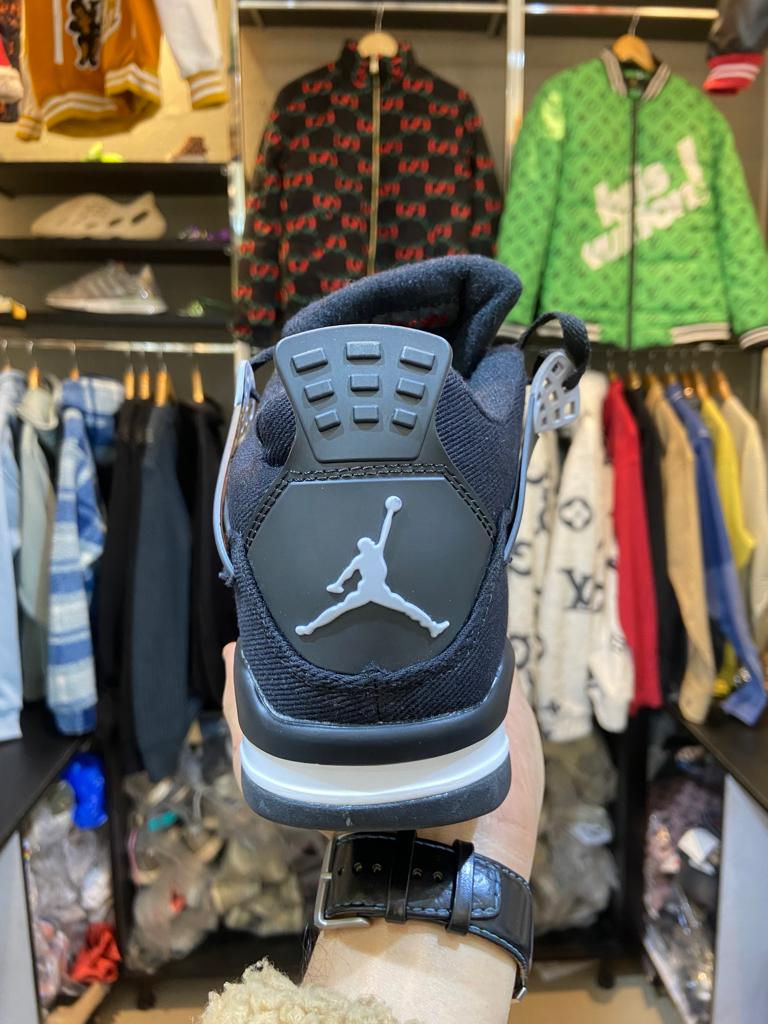 Thumbnail: AIR JORDAN RETRO 4 CANVAS
