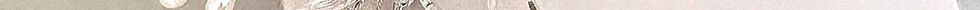 Peineta Capullo artesanal con cristales alargados, acrílicos, perlas y capullos de porcelana hechos a mano para novia.