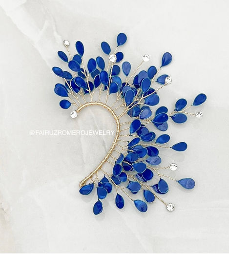 Earcuff para novia de lujo diseñado por Fairuz Romero.
