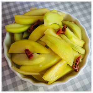 Green Mango Pickles <br> 青芒果漬物 <br/>