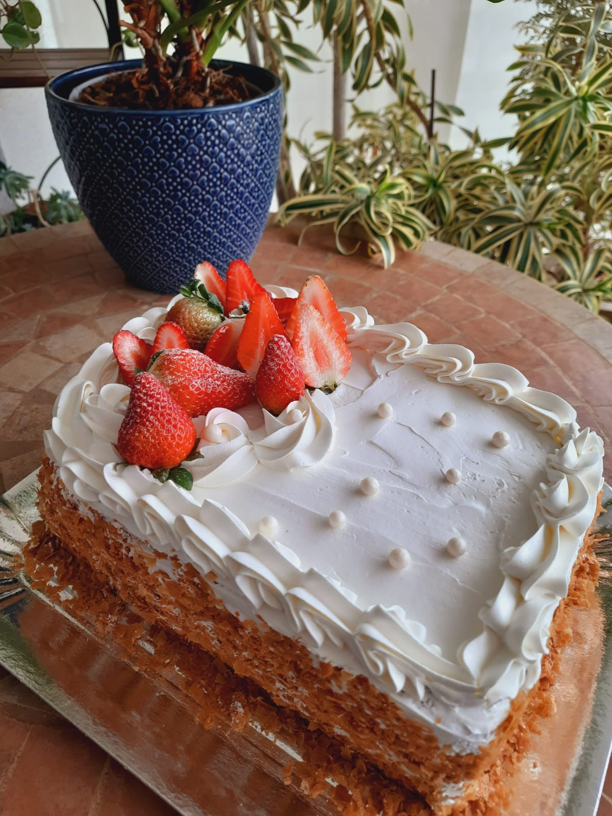 Bolo Chantily & morangos