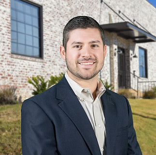 Eli - Website Photo.jpg