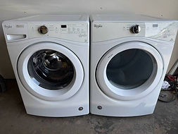 Whirlpool Electric Front Load Washer And Dryer Set.