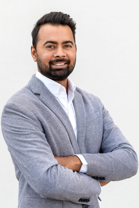 Real estate headshot photographer in Kitchener-Waterloo-Cambridge