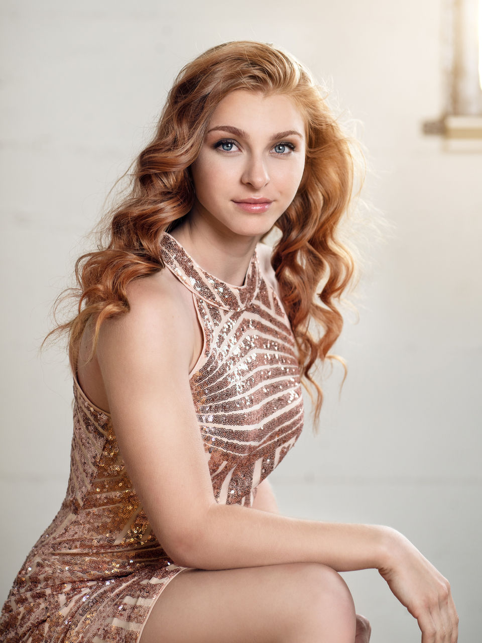 Women's contemporary portrait photographer in Kitchener, Cambridge and Waterloo.