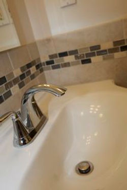 2nd bathroom 2