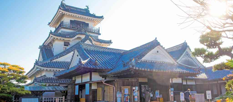 高知市 │ 400年歷史名城【 高知城 】