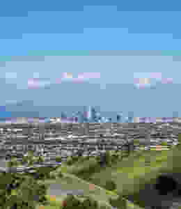 view from kenneth hahn park