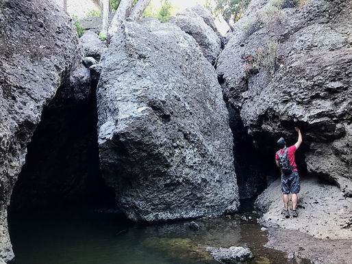 Hike to the Grotto in Malibu, CA