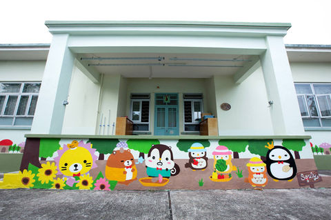 Hong Kong mural graffiti art illustrators