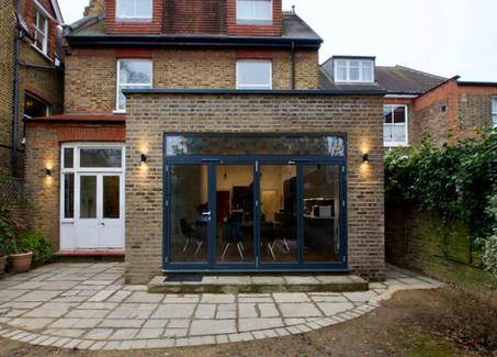 EALING