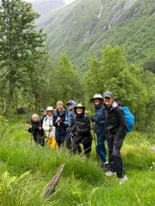Hiking the Mundalsdalen Route Norway