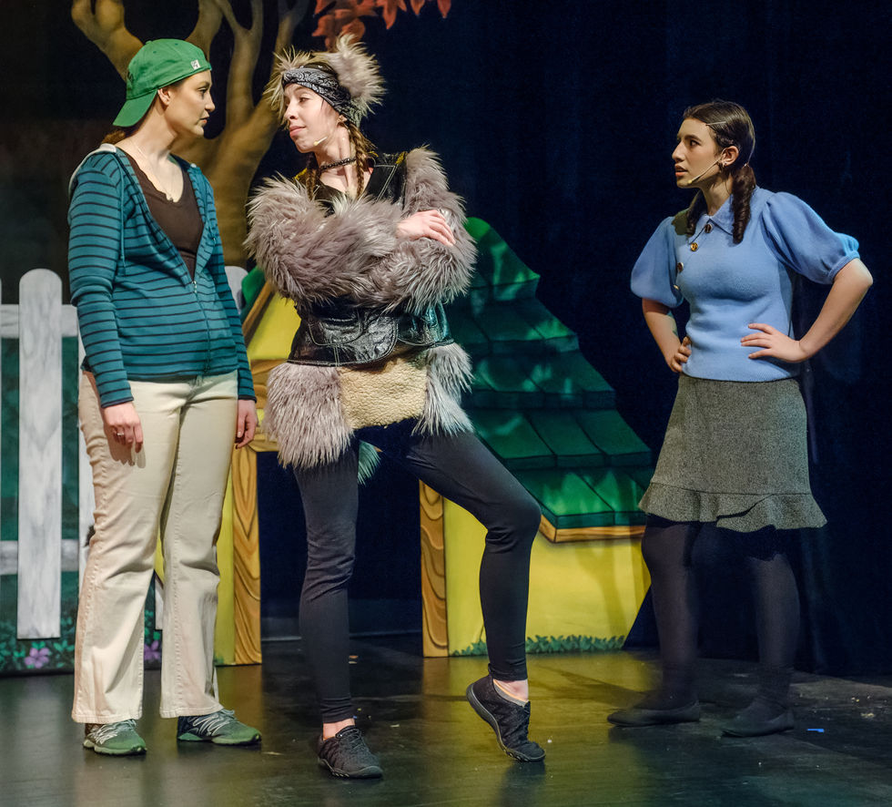 Gaby Arroyo in the Perfect Dog
