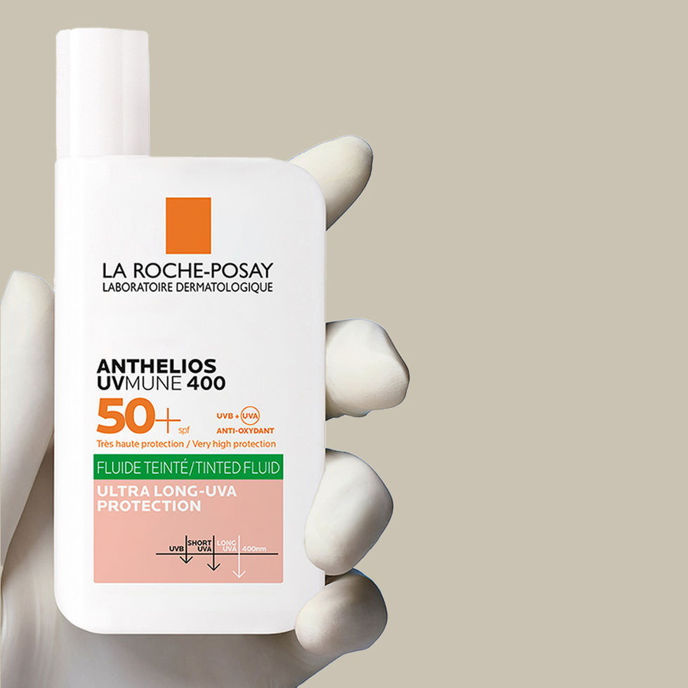 La Roche-Posay Anthelios UVmune 400 SPF50+: renkli güneş kremi, yüksek koruma.