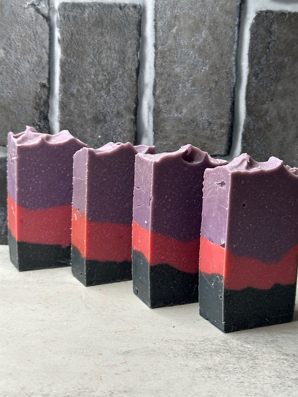 Black Violet & Saffron Oat milk Bar Soap