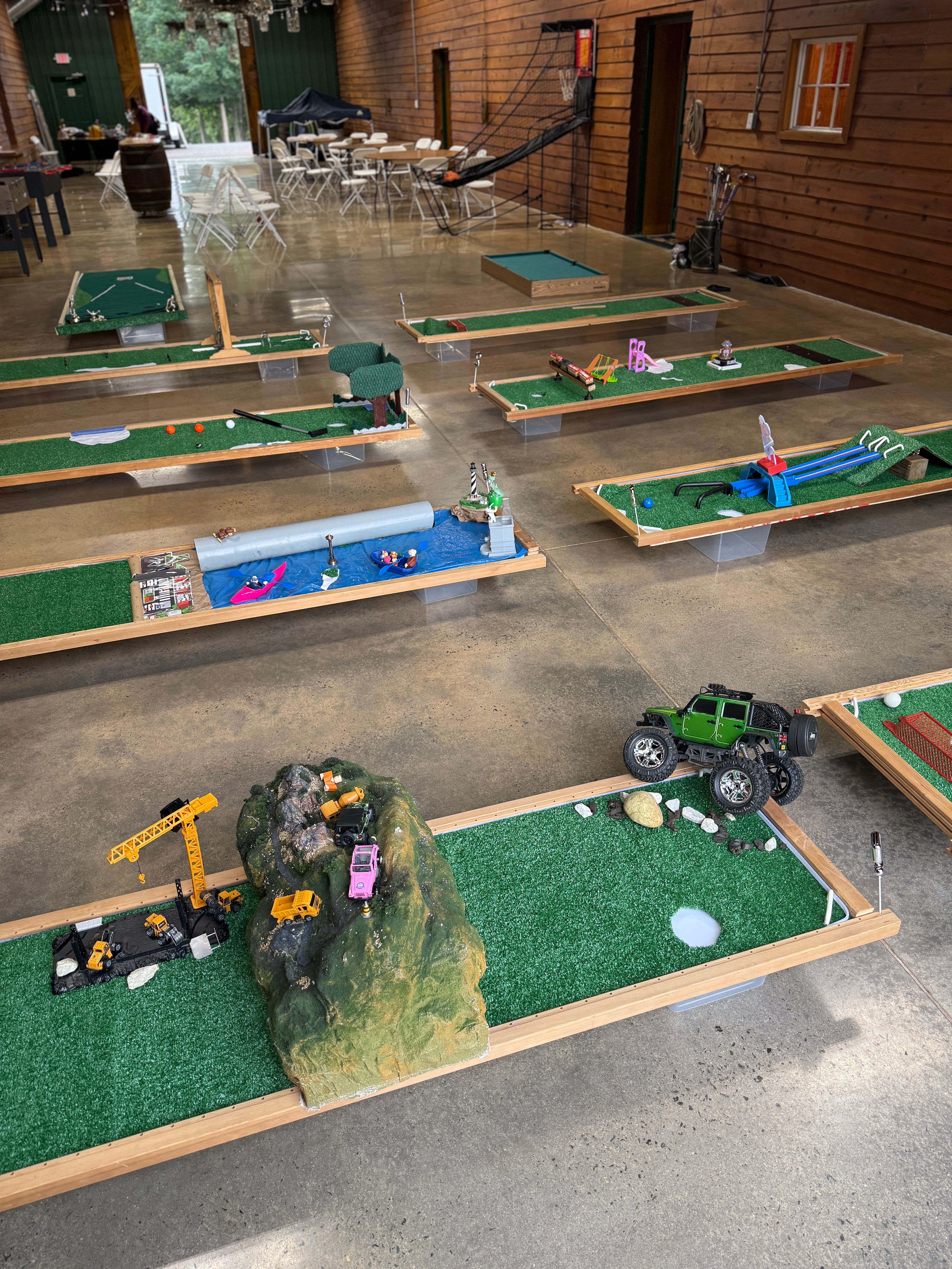 9 Hole Mini Golf Course