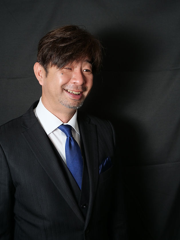 内田 裕司 宣材.jpg