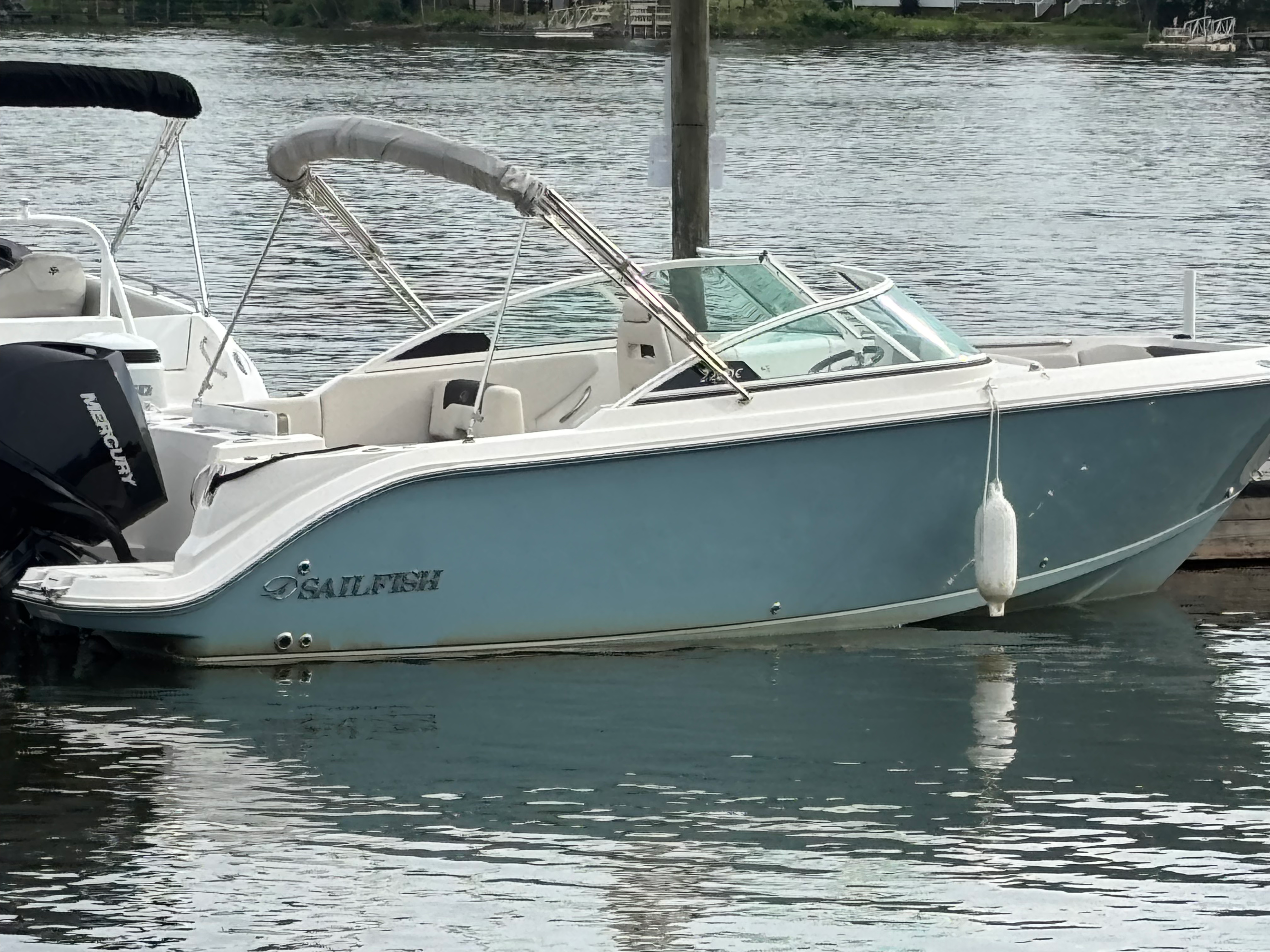 2024 Sailfish 226DC