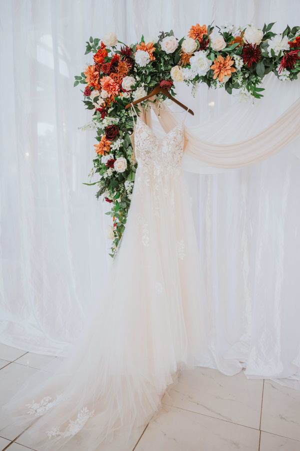 DECOR | In-House Floral & Drapery Rental Package for our Traditional Basic Arch