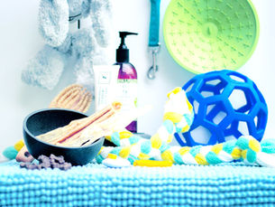 Pet grooming materials