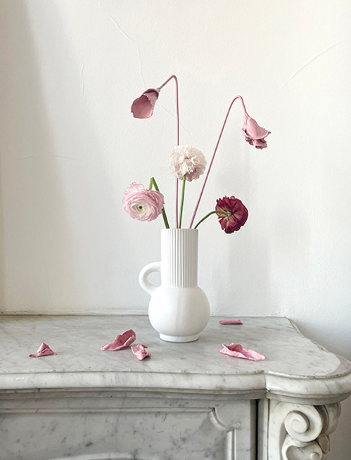 Pink_mantel.jpg