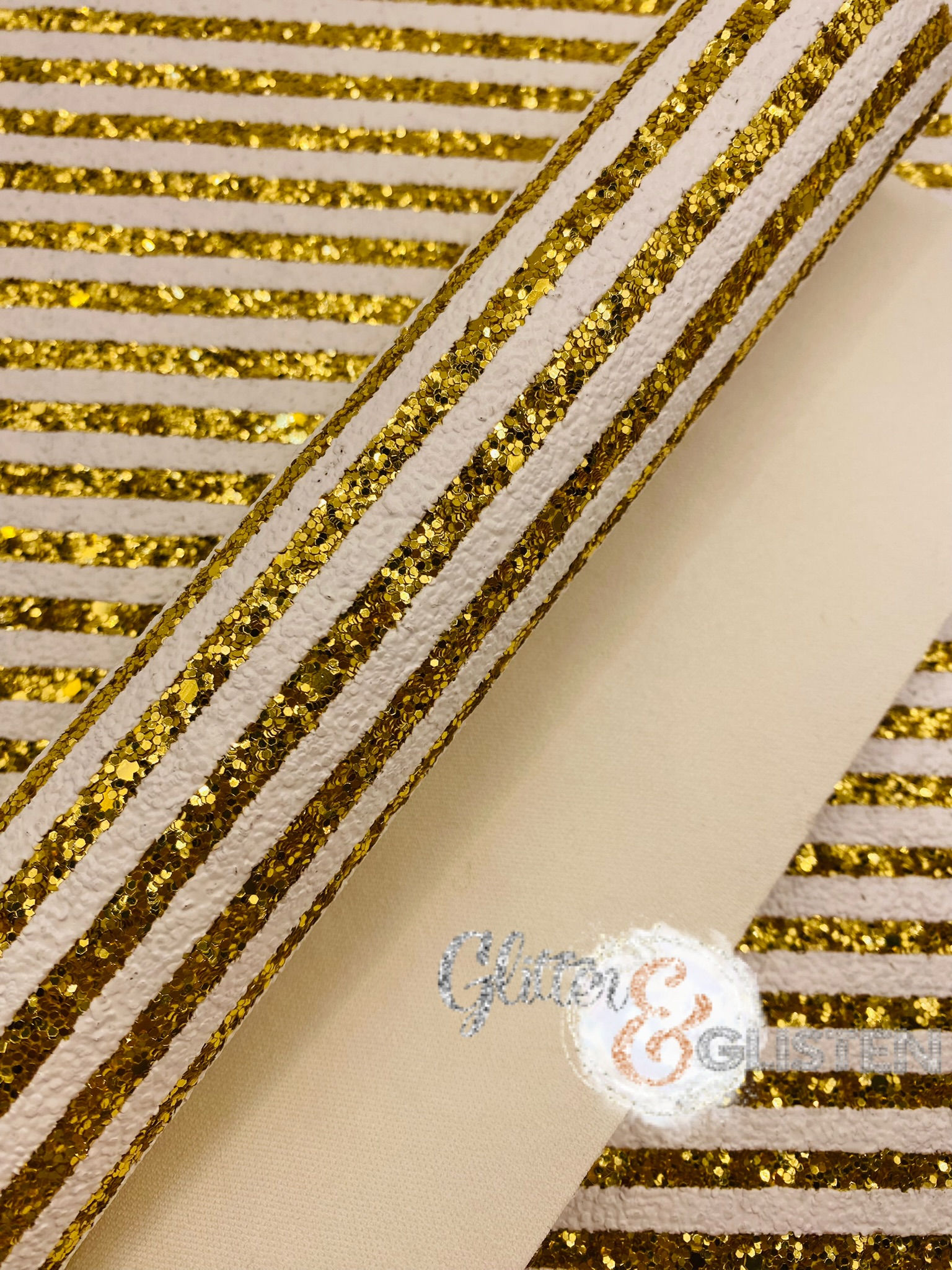 Chunky Glitter - 80s bauble gold stripe