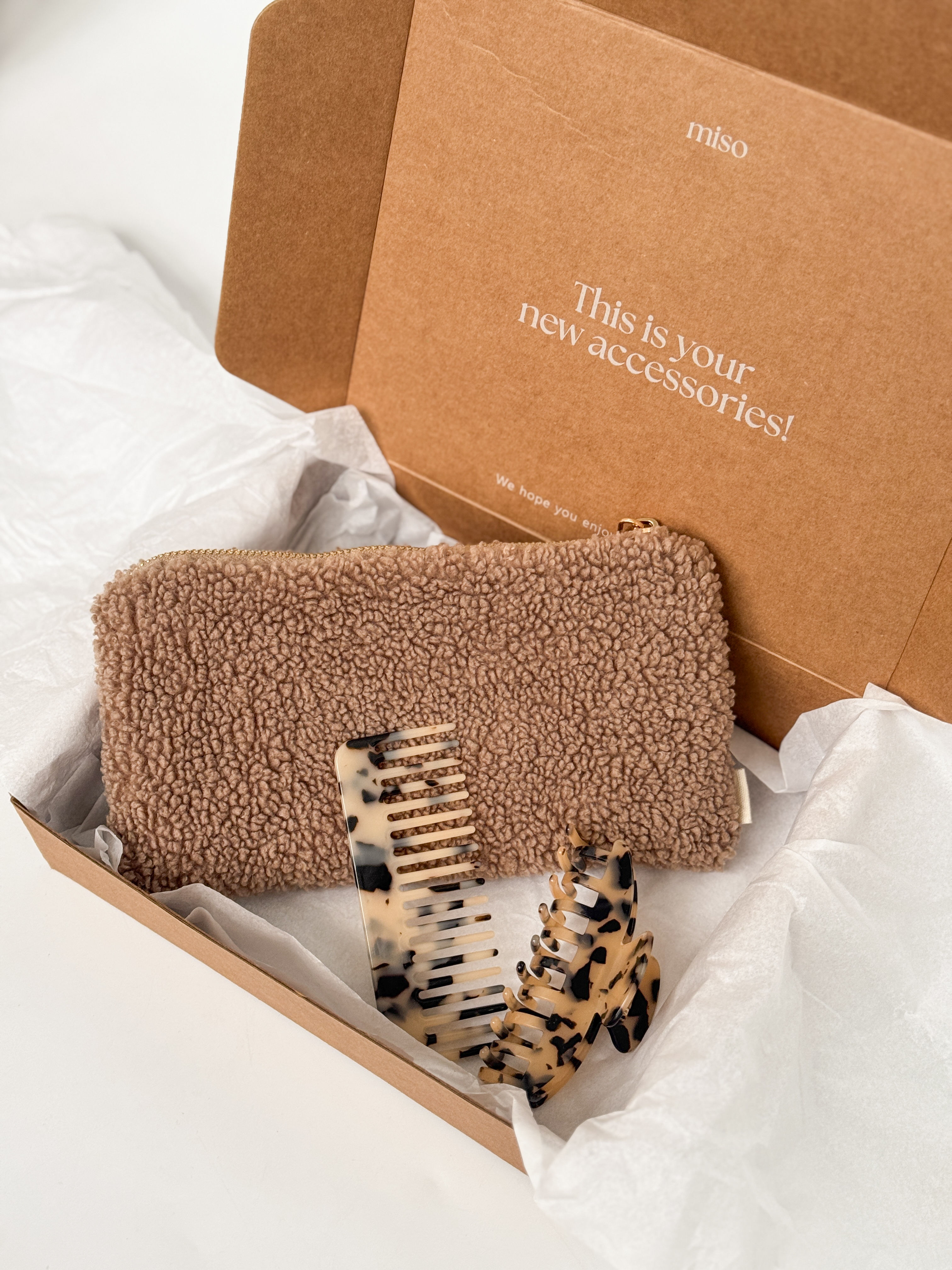 Набір Teddy пенал та аксесуари для волосся коричневий