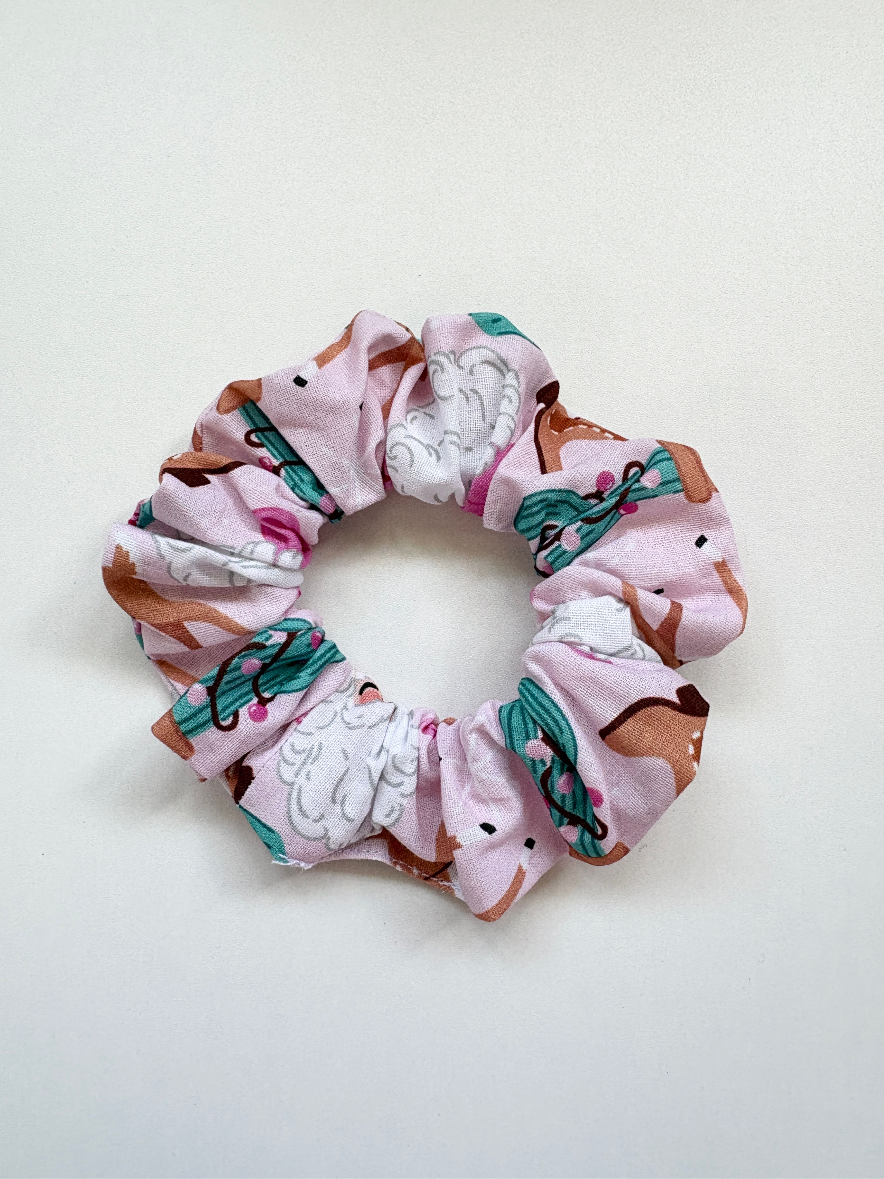 Country Christmas Standard Scrunchie