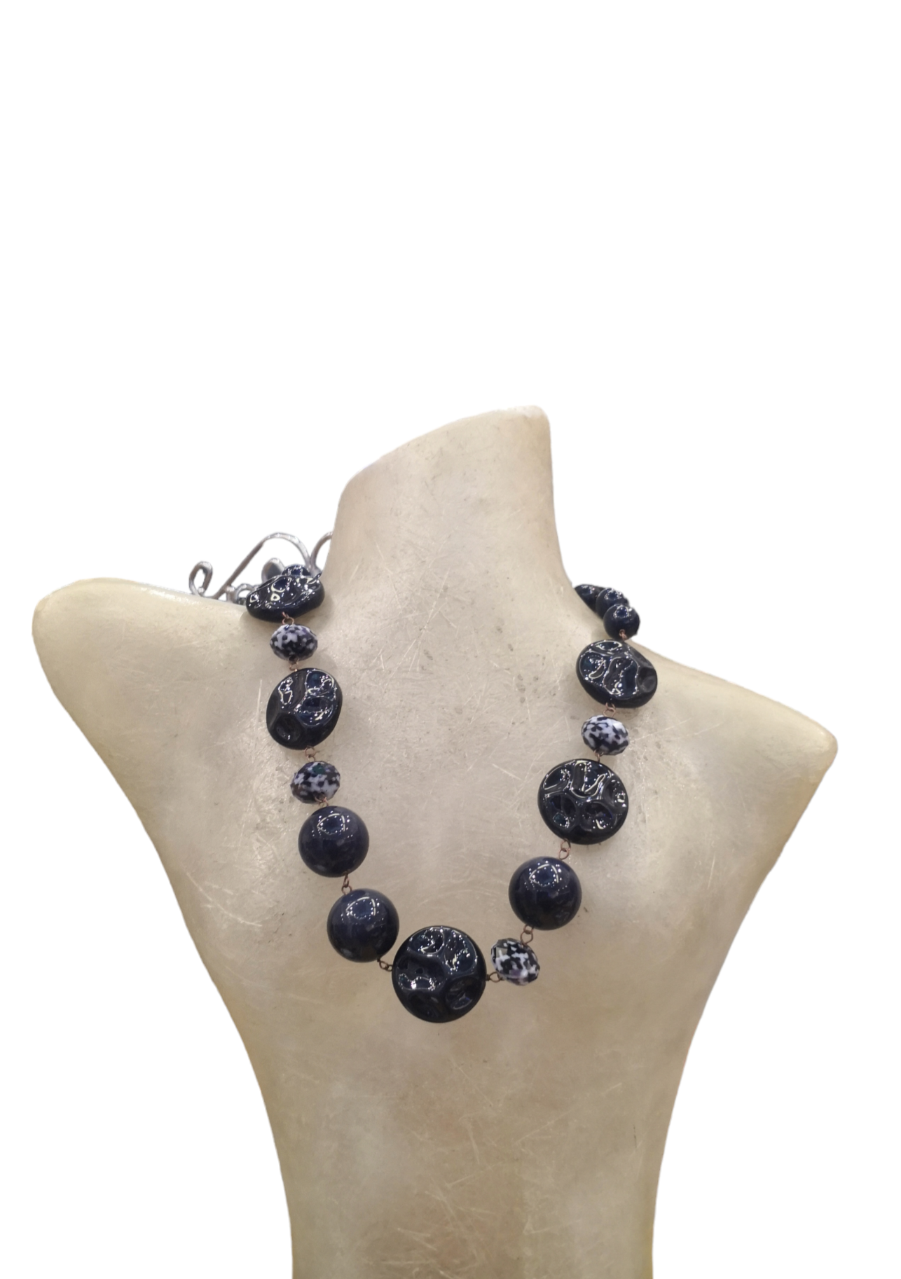 Collana blu in resina e cristalli