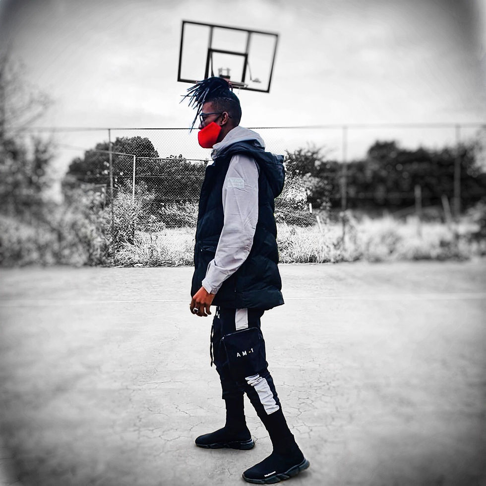 Miniatura: CARGO POCKET JOGGERS - BLACK AND WHITE