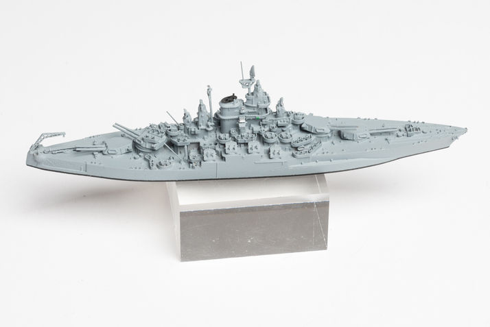 USA Battleship West Virginia by Neptun (NE 1303).jpg