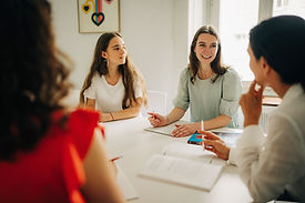 Englisch Konversation B1 - Kurse bei SmartTalk in Luzern und Zug