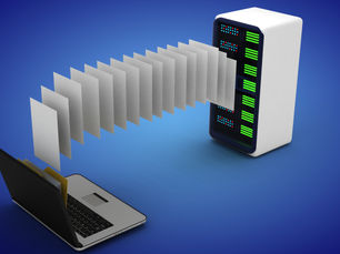 illustration-3d-ordinateur-portable-fichiers-base-de-donnees