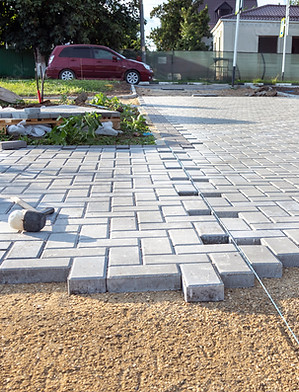 STONE DRIVEWAY