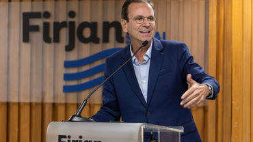 Firjan entrega a Eduardo Paes propostas para economia e desenvolvimento do Rio