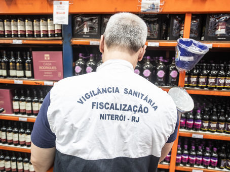 Prefeitura de Niterói reforça fiscalização de bebidas para prevenir riscos à saúde